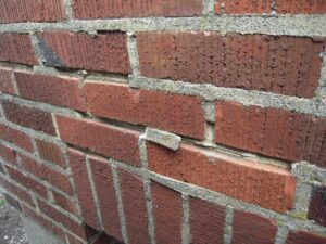 Photo of poorly repaired motar