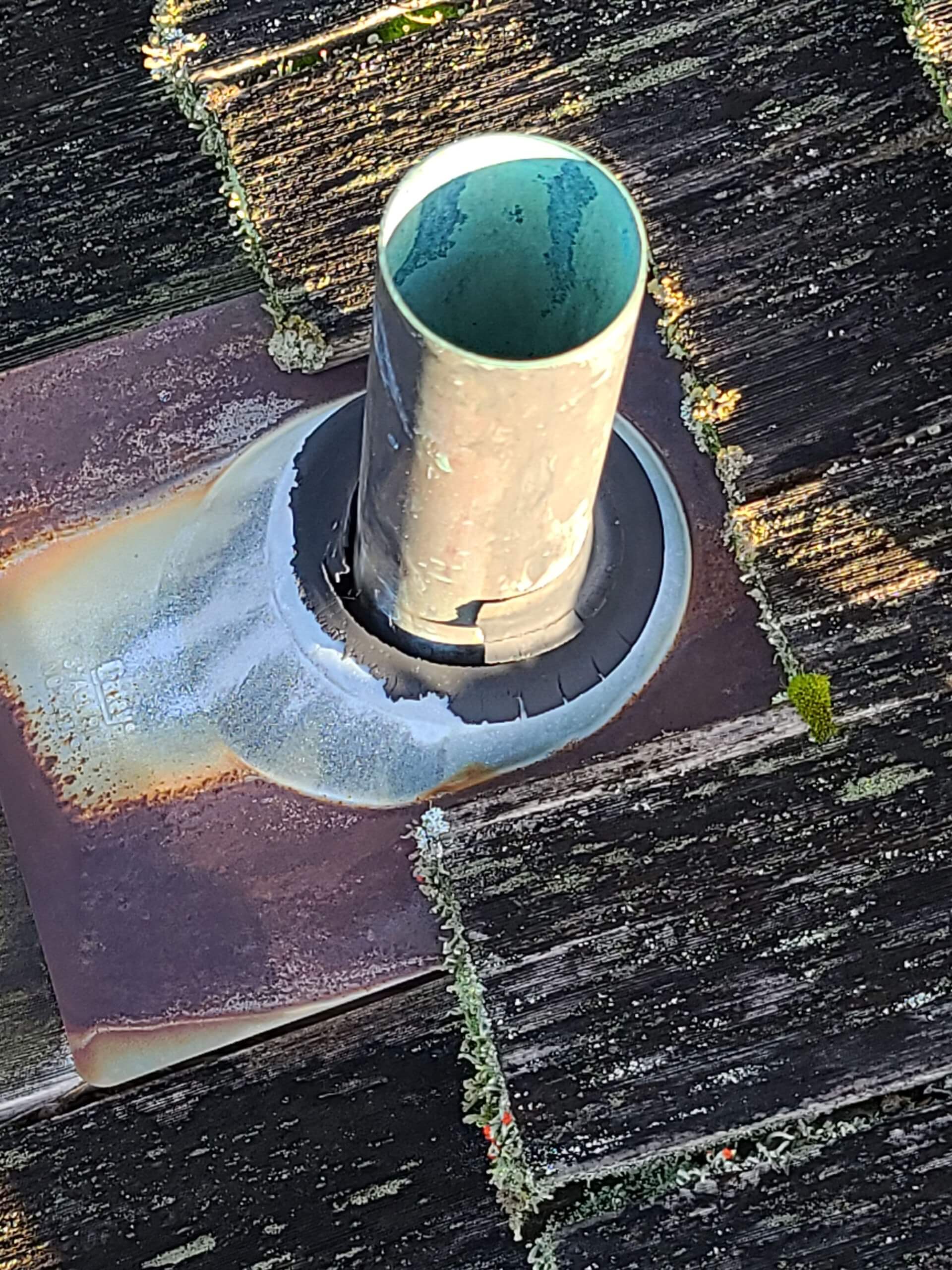 An image of a deteriorating plumbing pipe. Used for home inspector training